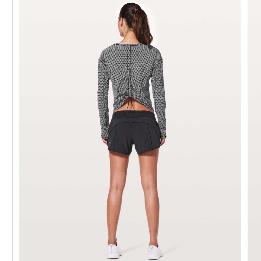 Lululemon On Pace Long Sleeve Monochromic Black x White Size 6